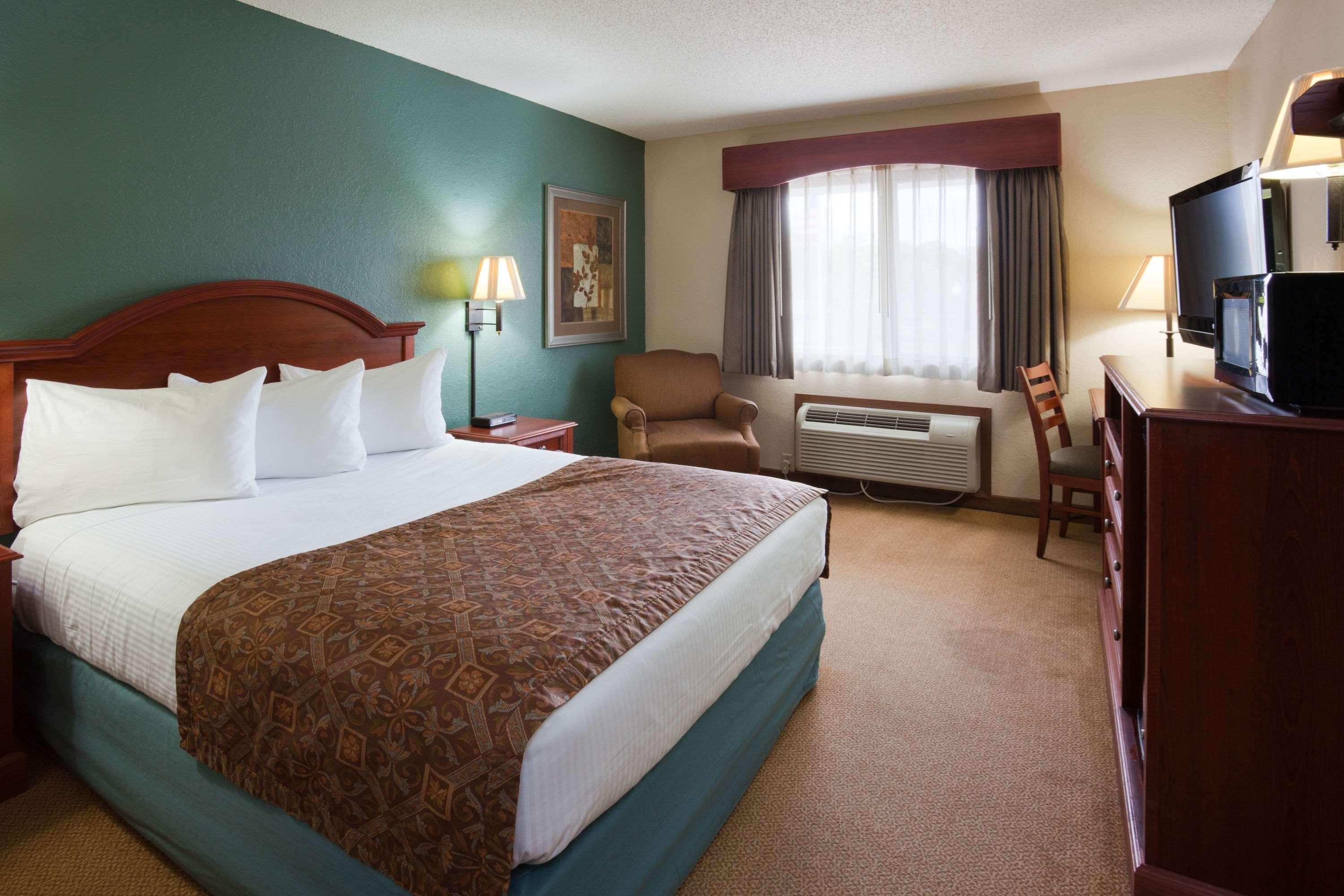 Americinn By Wyndham St. Peter Ngoại thất bức ảnh