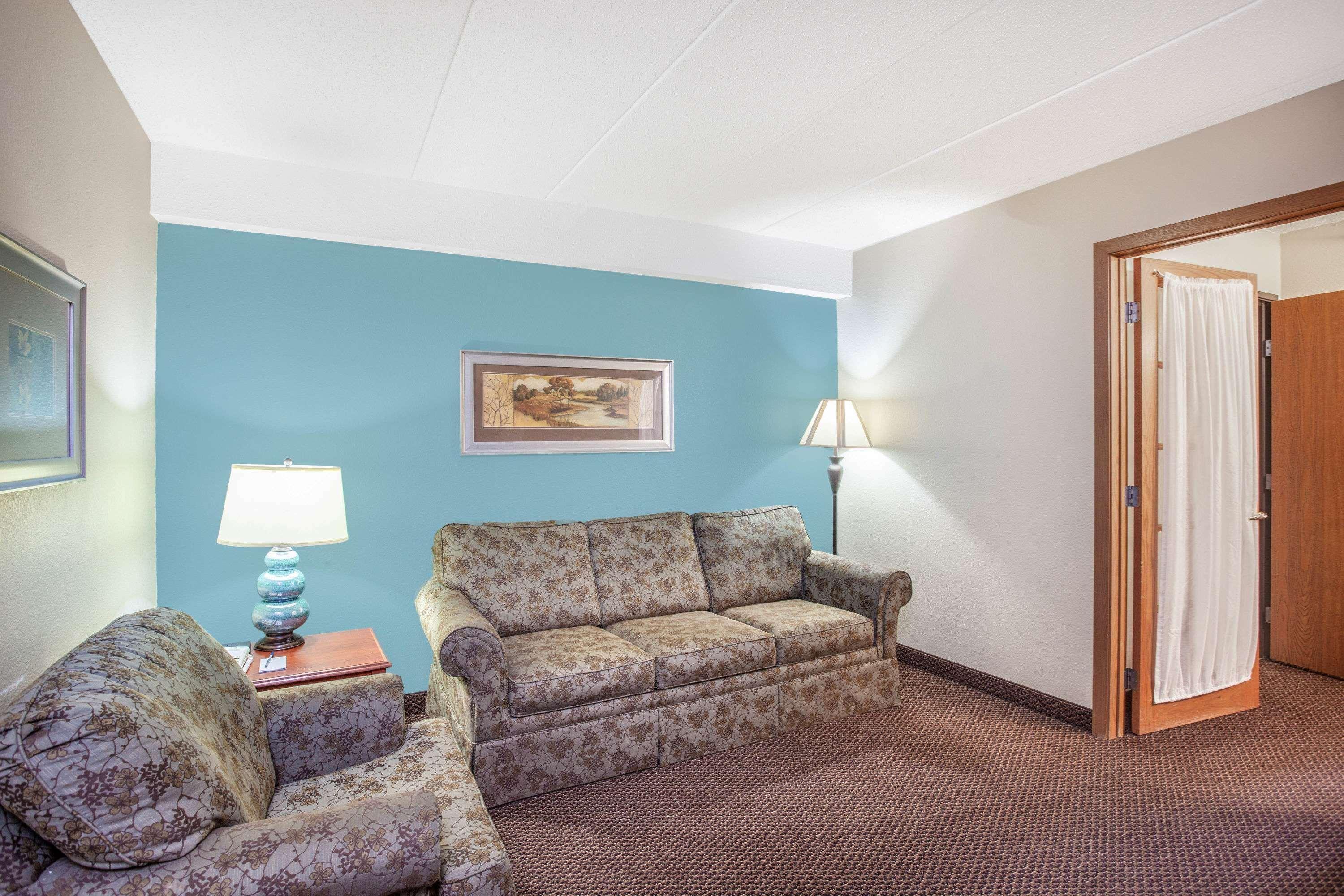 Americinn By Wyndham St. Peter Ngoại thất bức ảnh